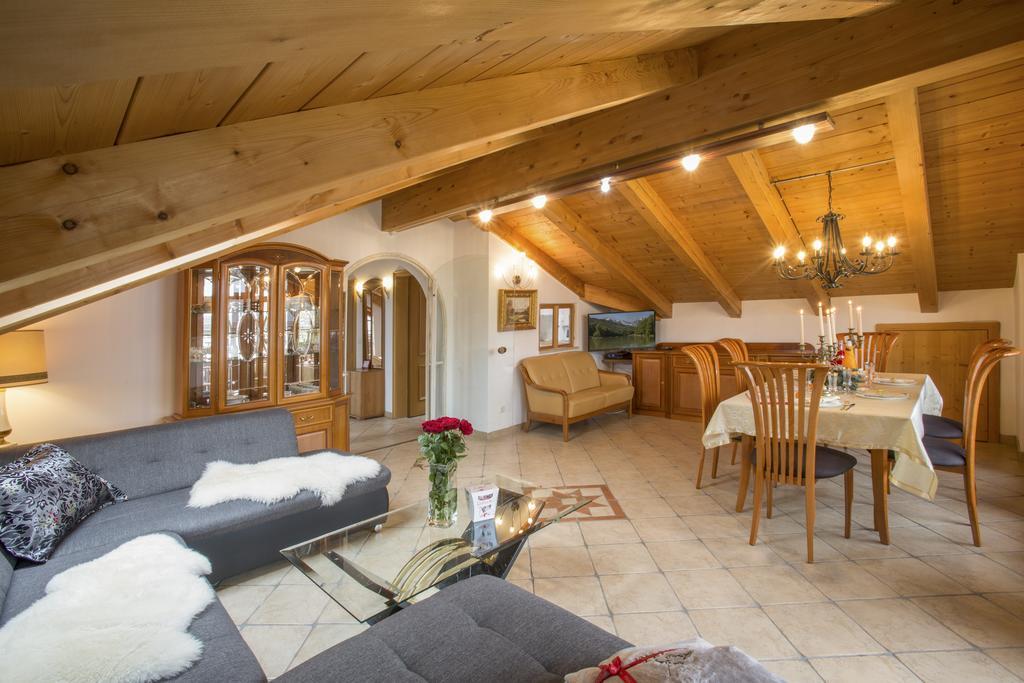 Golden Gapa Penthouse 1 Apartment Garmisch-Partenkirchen Phòng bức ảnh